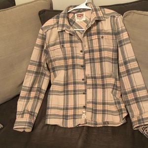Men’s Levi Button down